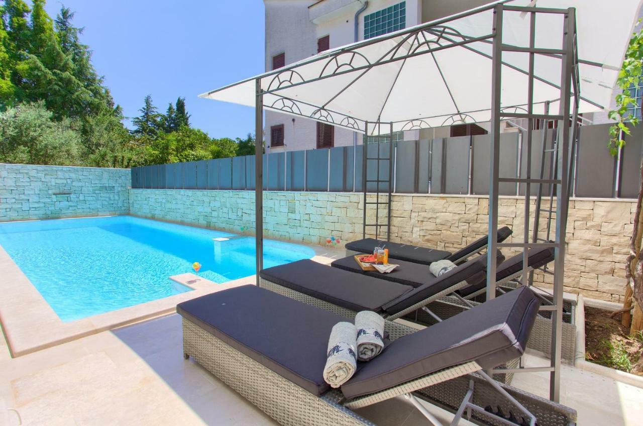 Luxury Vall Apartment Krk Town Exterior photo