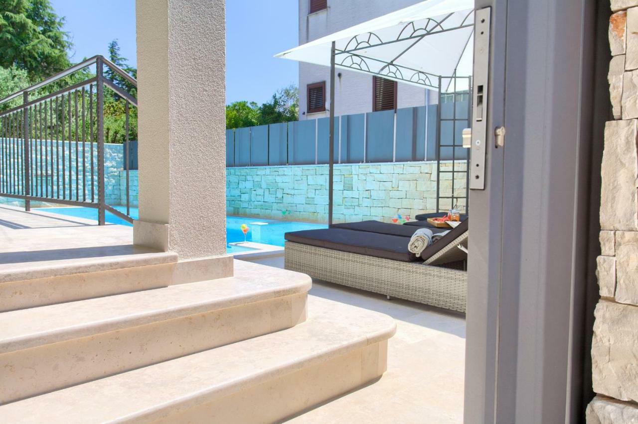 Luxury Vall Apartment Krk Town Exterior photo