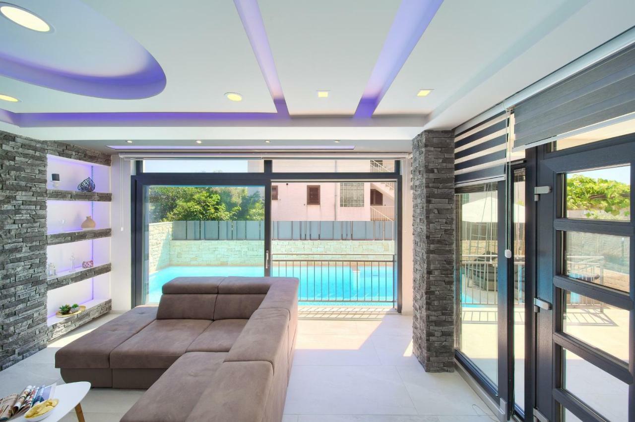 Luxury Vall Apartment Krk Town Exterior photo