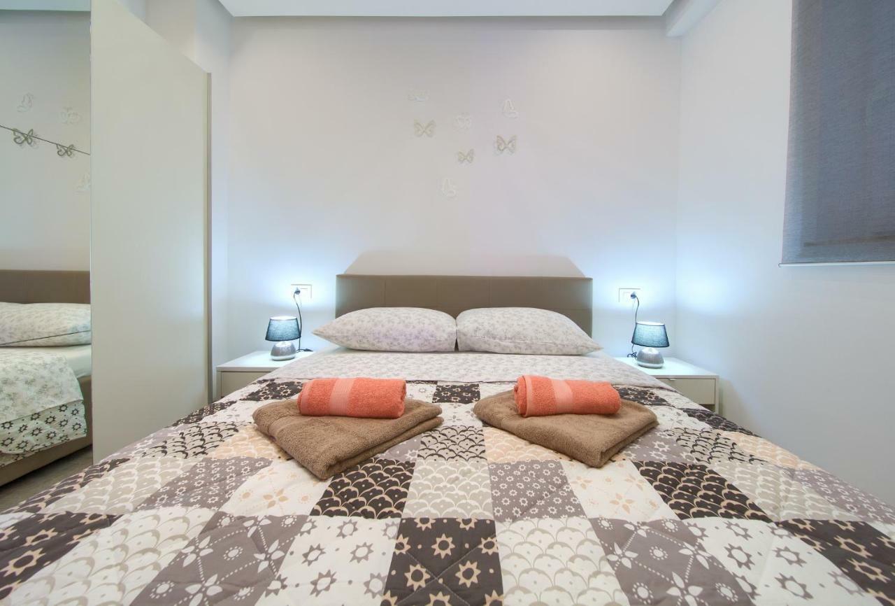 Luxury Vall Apartment Krk Town Exterior photo