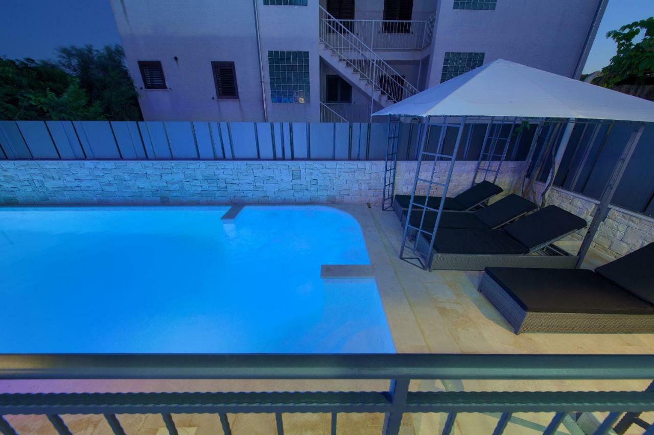 Luxury Vall Apartment Krk Town Exterior photo